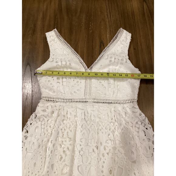 Boston Proper mixed media white lace crochet eyelet v neck sleeveless midi dress - Picture 7 of 8